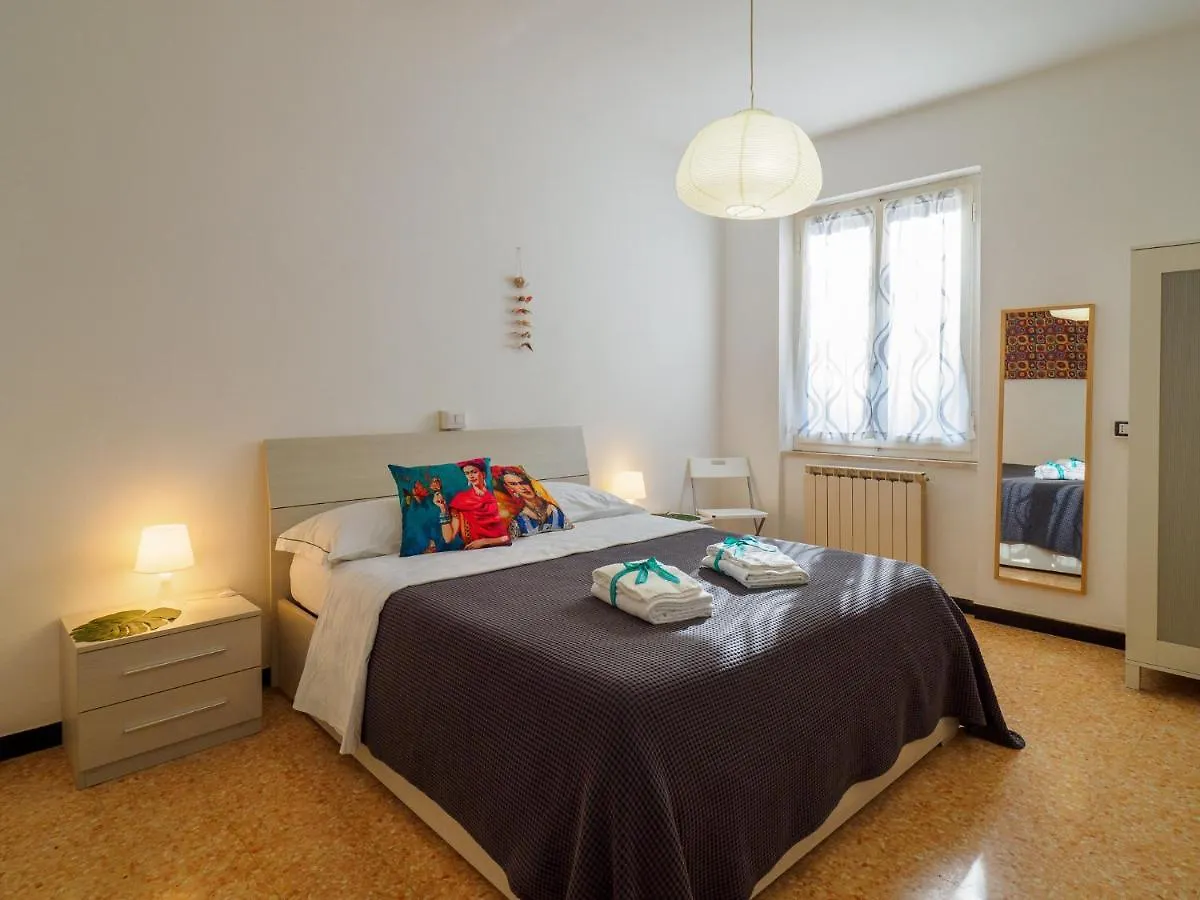 Appartamento La Casa di Frida Vernazza Italia