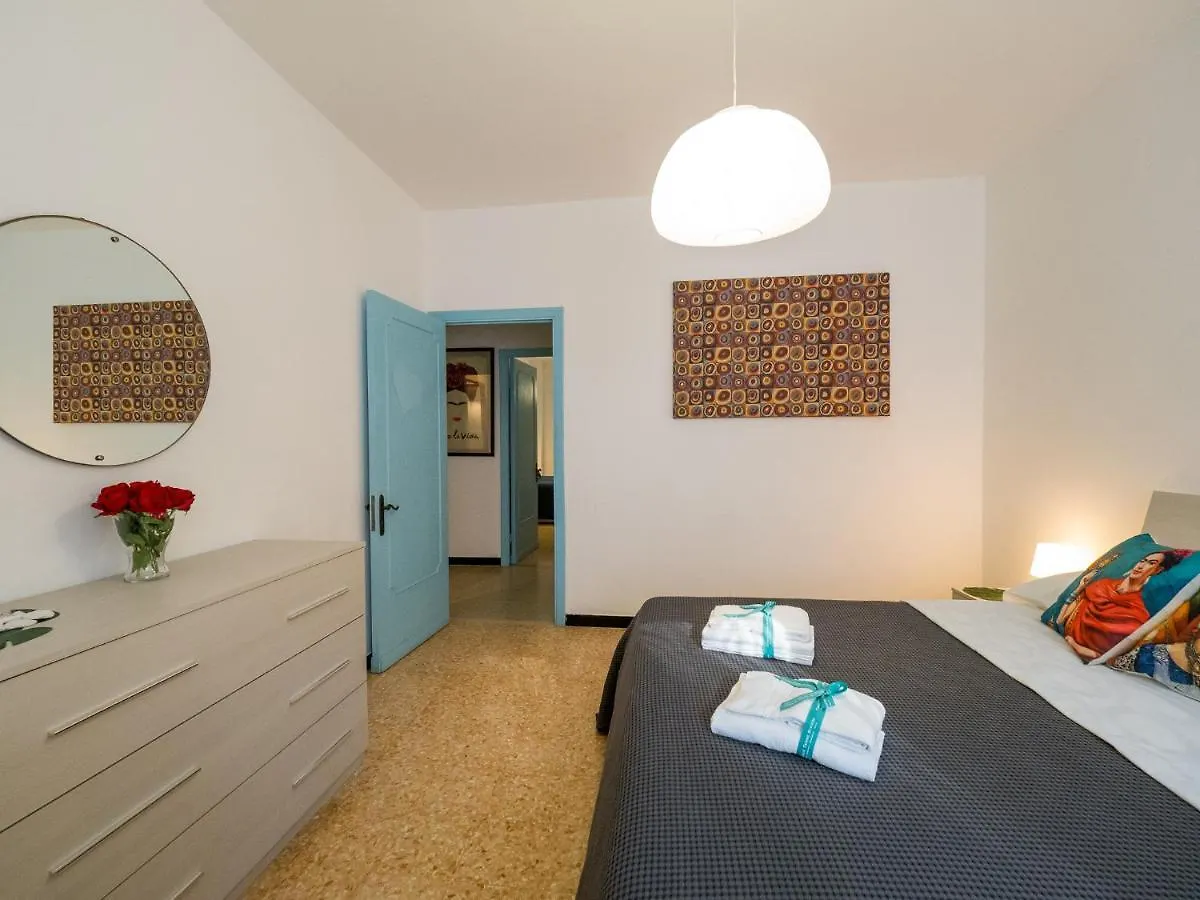 Appartamento La Casa di Frida Vernazza